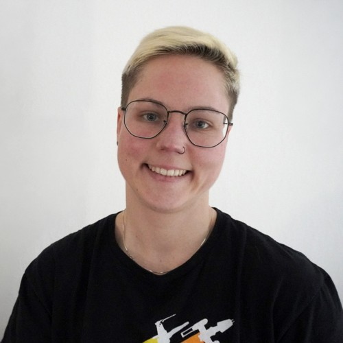 This image shows Vero Betzel